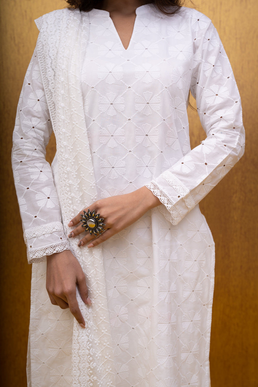 White Hakoba With Red Cotton Material Blouse | Kurti designs, Kurti  collection, Dress